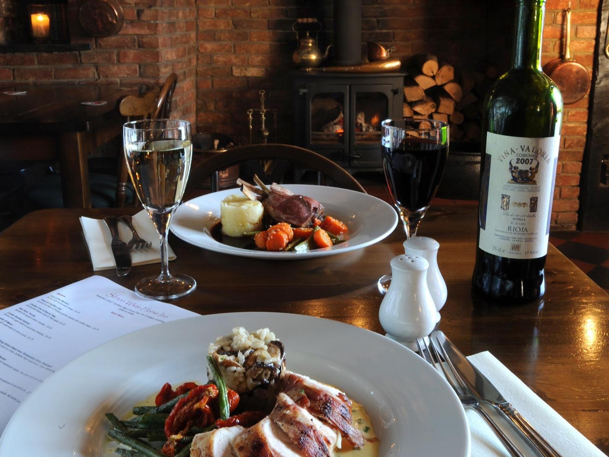 Sibton White Horse Inn Saxmundham Bagian luar foto